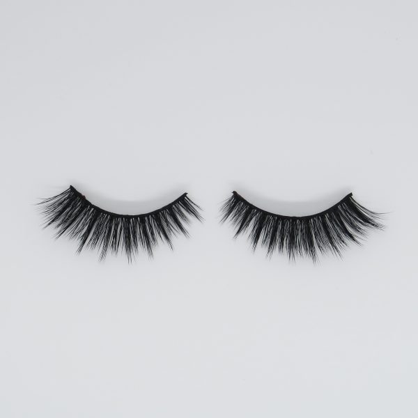ADORN | TOMMY LASHES