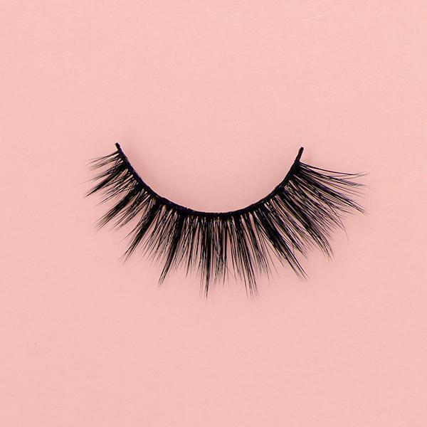 Adorn lashes Adorn lashes
